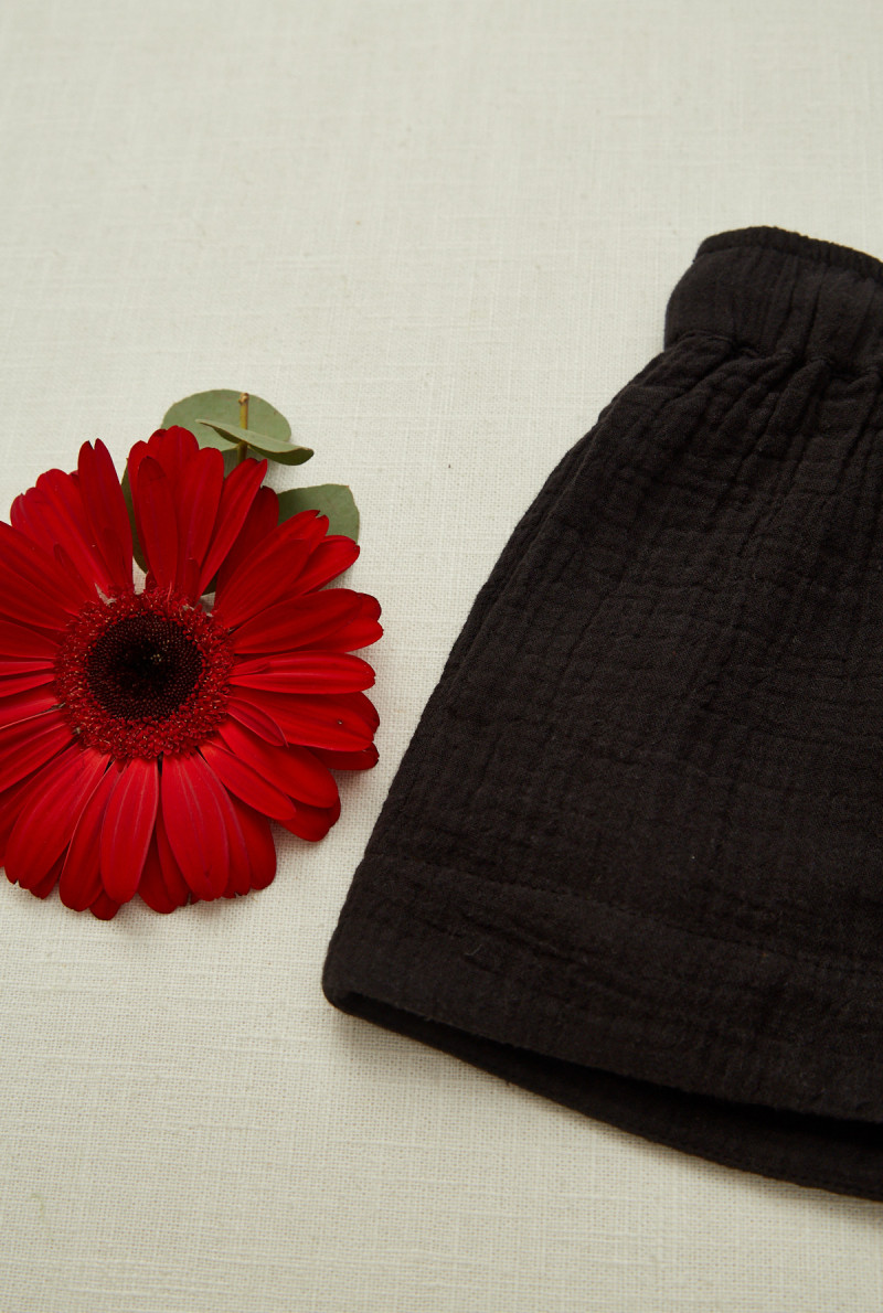 SHORT NIZA