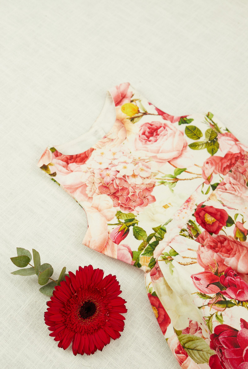 VESTIDO TAYLOR