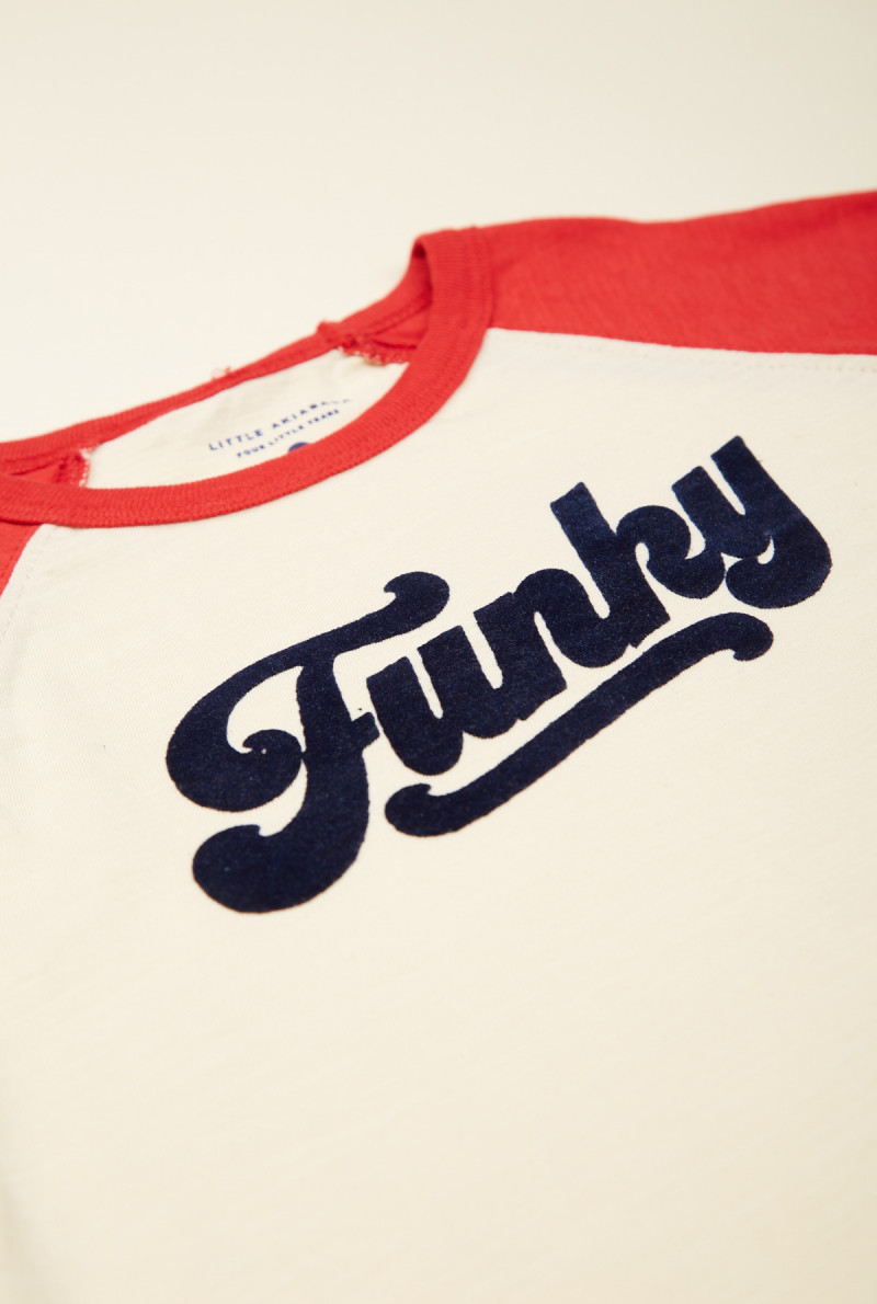 REMERA ESCOCIA
